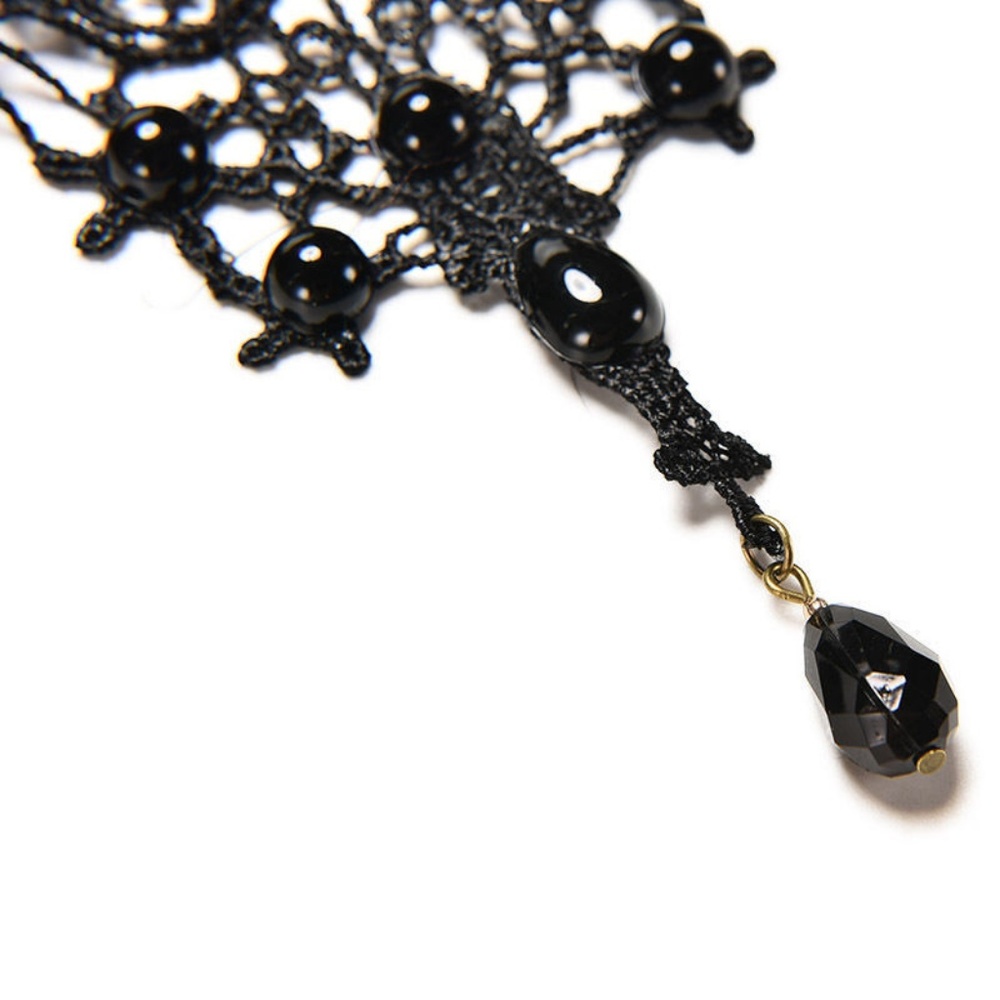 Black Crochet Victorian Gothic Bib Choker Necklace - Picture 4 of 6